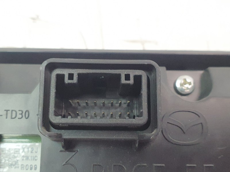 Recambio de modulo electronico para mazda 3 berlina (bp) evolution referencia OEM IAM BDEL55260D BDGF55260 