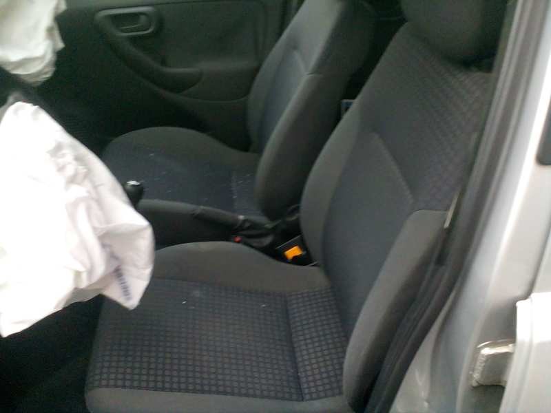 opel corsa c del año 2002