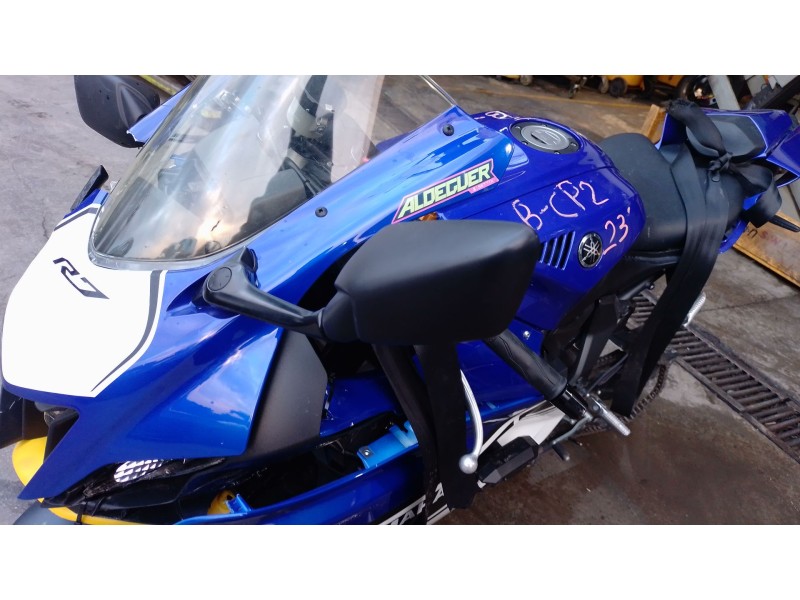 Recambio de retrovisor izquierdo para yamaha yzf-r yzf- r7 referencia OEM IAM   