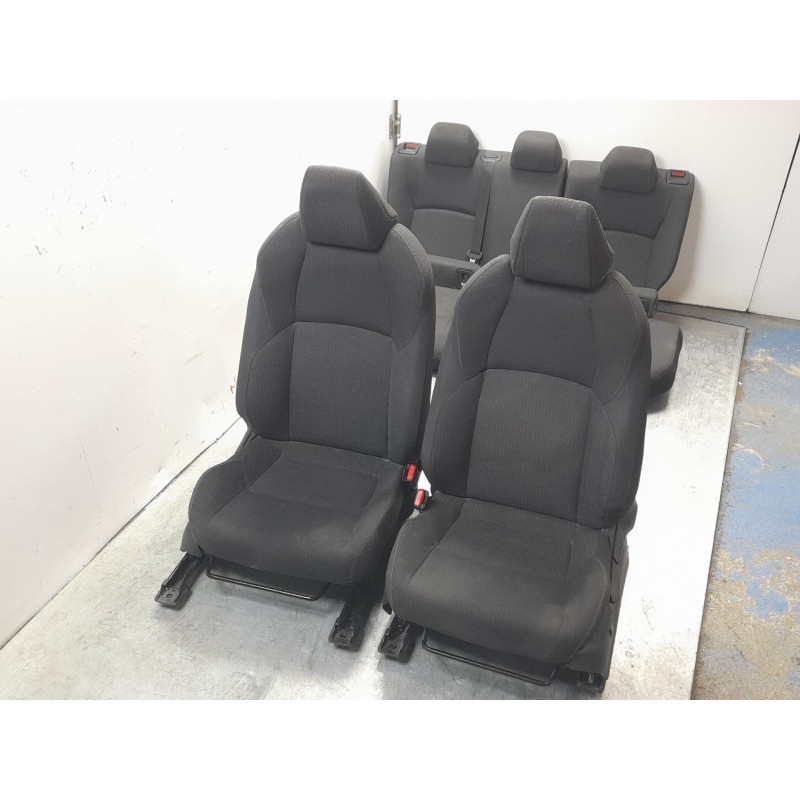 Recambio de juego asientos completo para toyota c-hr (_x1_) 1.8 hybrid (zyx10_, zyx11_) referencia OEM IAM 71073YP450A0  