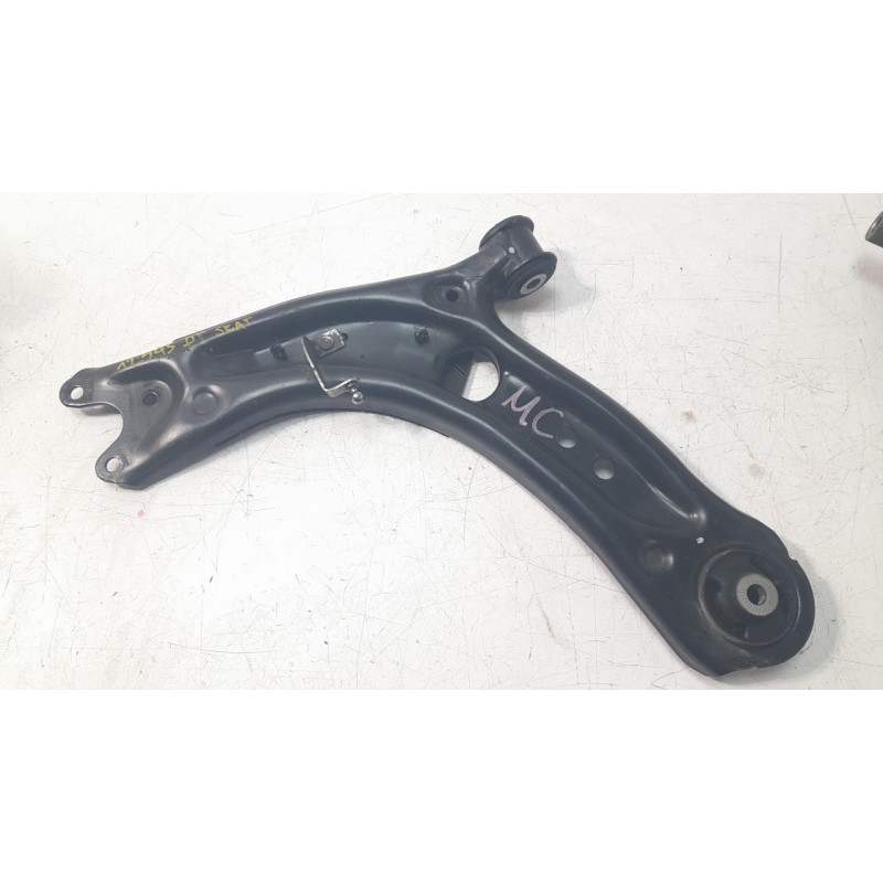 Recambio de brazo suspension inferior delantero izquierdo para seat leon sportstourer (kl8, kld) 2.0 tdi referencia OEM IAM 5WA4