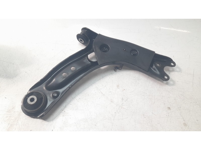 Recambio de brazo suspension inferior delantero izquierdo para seat leon sportstourer (kl8, kld) 2.0 tdi referencia OEM IAM 5WA4