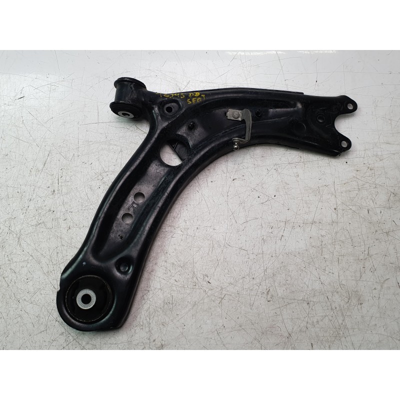 Recambio de brazo suspension inferior delantero derecho para seat leon sportstourer (kl8, kld) 2.0 tdi referencia OEM IAM 5WA407