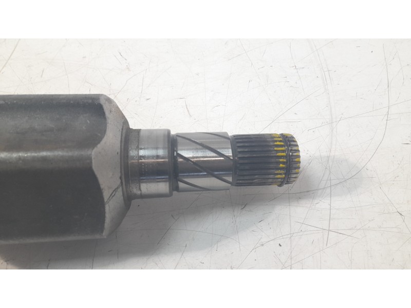 Recambio de transmision trasera izquierda para tesla model 3 (5yj3) ev awd referencia OEM IAM 104416800A  