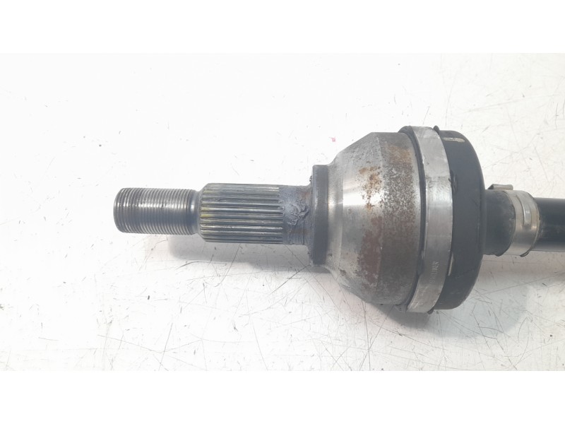 Recambio de transmision trasera izquierda para tesla model 3 (5yj3) ev awd referencia OEM IAM 104416800A  