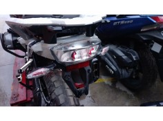 PILOTO TRASERO CENTRAL 63218525604 