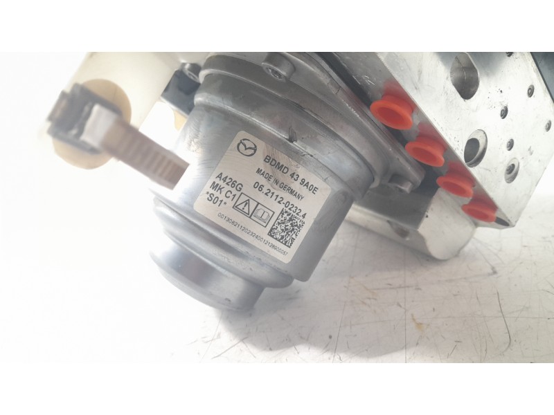 Recambio de abs para mazda 3 berlina (bp) evolution referencia OEM IAM BDMC439A0D  