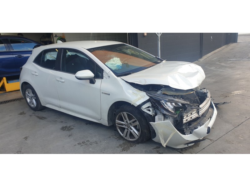 toyota corolla (e21) del año 2020