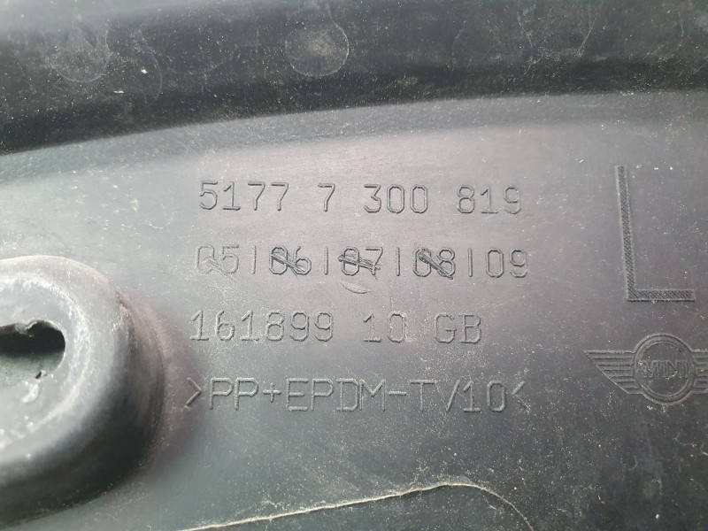 Recambio de aletin delantero izquierdo para mini f56 cooper s referencia OEM IAM 51777300819 16189910 