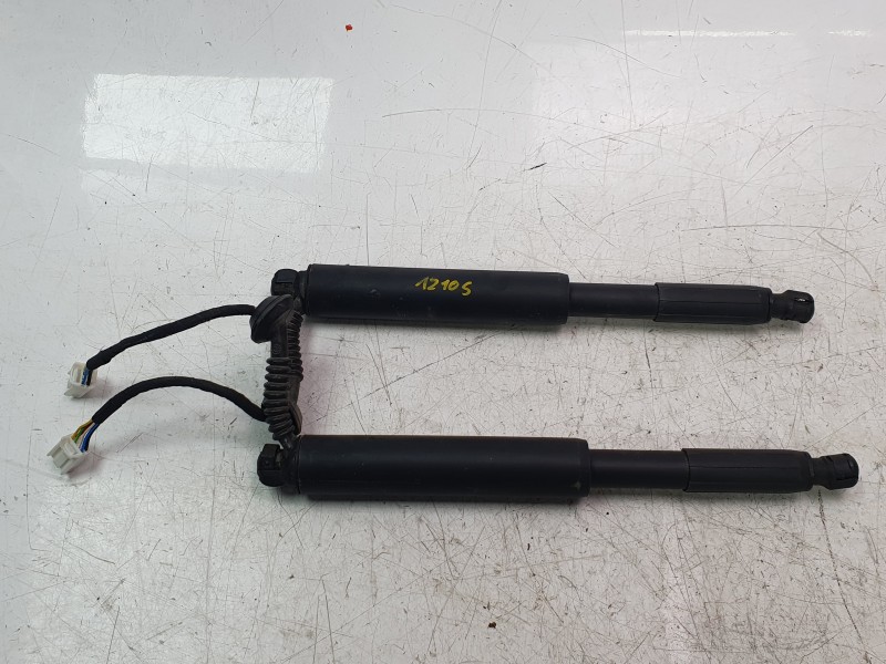 Recambio de amortiguadores maletero / porton para tesla model 3 (5yj3) ev awd referencia OEM IAM 171486500D  
