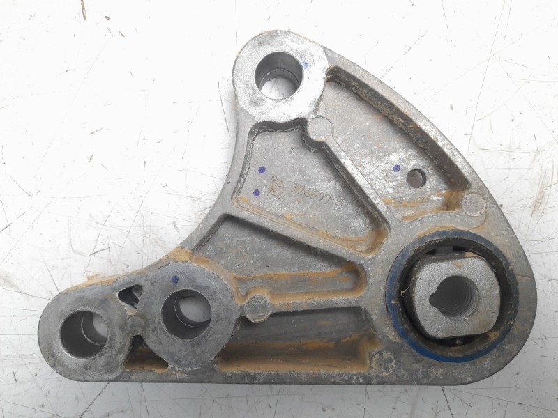 Recambio de soporte cambio para ford focus iv (hn) 1.0 ecoboost mhev active referencia OEM IAM 2214443  