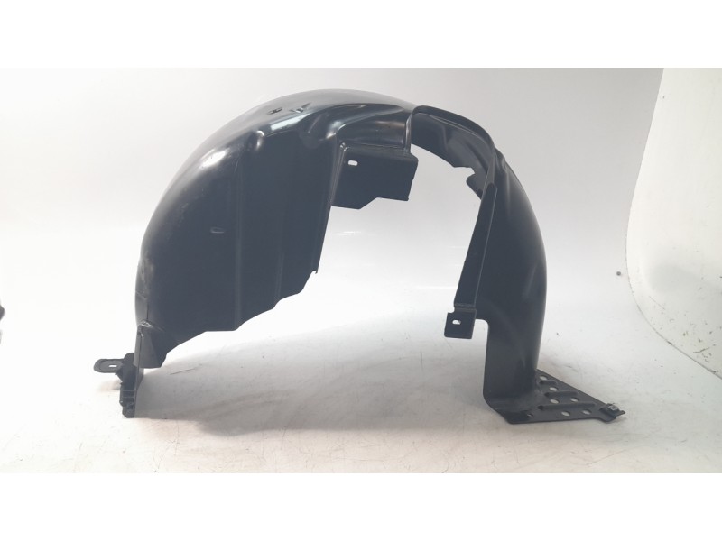 Recambio de paso rueda trasero derecho para audi a1 sportback (gba) 30 tfsi referencia OEM IAM 82A810970C  