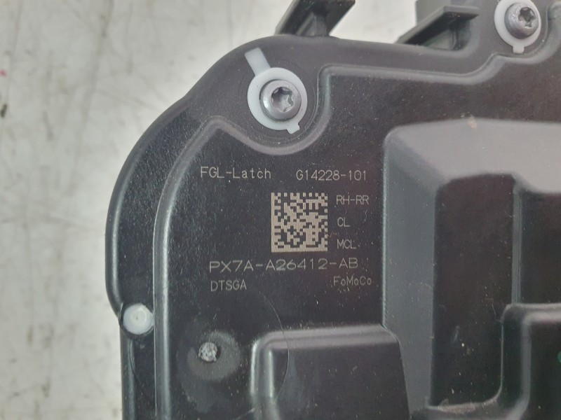 Recambio de cerradura puerta trasera derecha para ford focus iv (hn) 1.0 ecoboost mhev active referencia OEM IAM CERRADURA PUERT