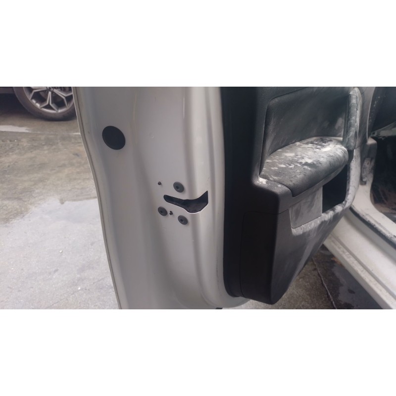 Recambio de cerradura puerta delantera izquierda para peugeot 308 ii (lb_, lp_, lw_, lh_, l3_) 1.6 hdi 100 referencia OEM IAM   