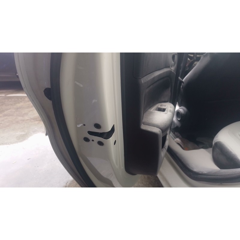 Recambio de cerradura puerta trasera izquierda para peugeot 308 ii (lb_, lp_, lw_, lh_, l3_) 1.6 hdi 100 referencia OEM IAM   
