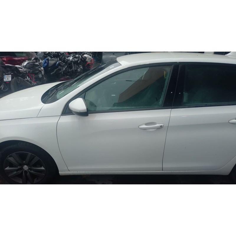 Recambio de puerta delantera izquierda para peugeot 308 ii (lb_, lp_, lw_, lh_, l3_) 1.6 hdi 100 referencia OEM IAM   