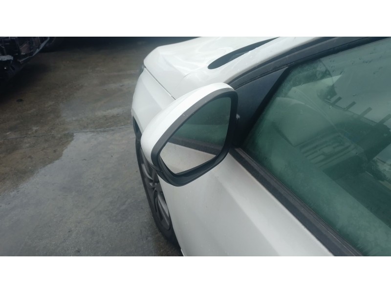 Recambio de retrovisor izquierdo para peugeot 308 ii (lb_, lp_, lw_, lh_, l3_) 1.6 hdi 100 referencia OEM IAM   
