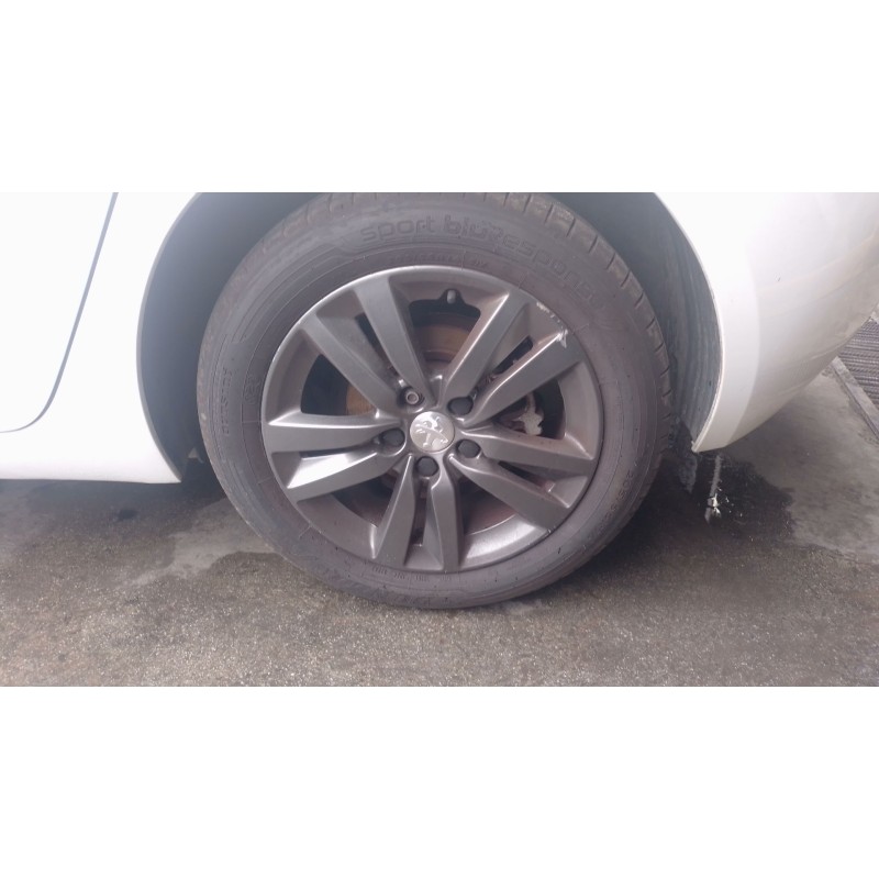 Recambio de llanta para peugeot 308 ii (lb_, lp_, lw_, lh_, l3_) 1.6 hdi 100 referencia OEM IAM   