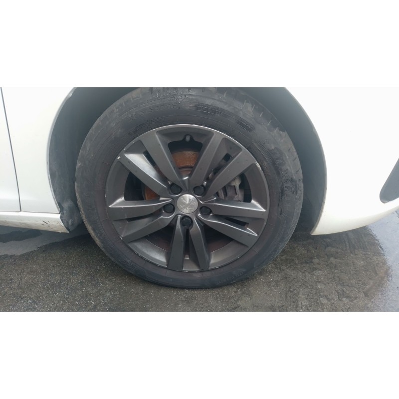 Recambio de llanta para peugeot 308 ii (lb_, lp_, lw_, lh_, l3_) 1.6 hdi 100 referencia OEM IAM   