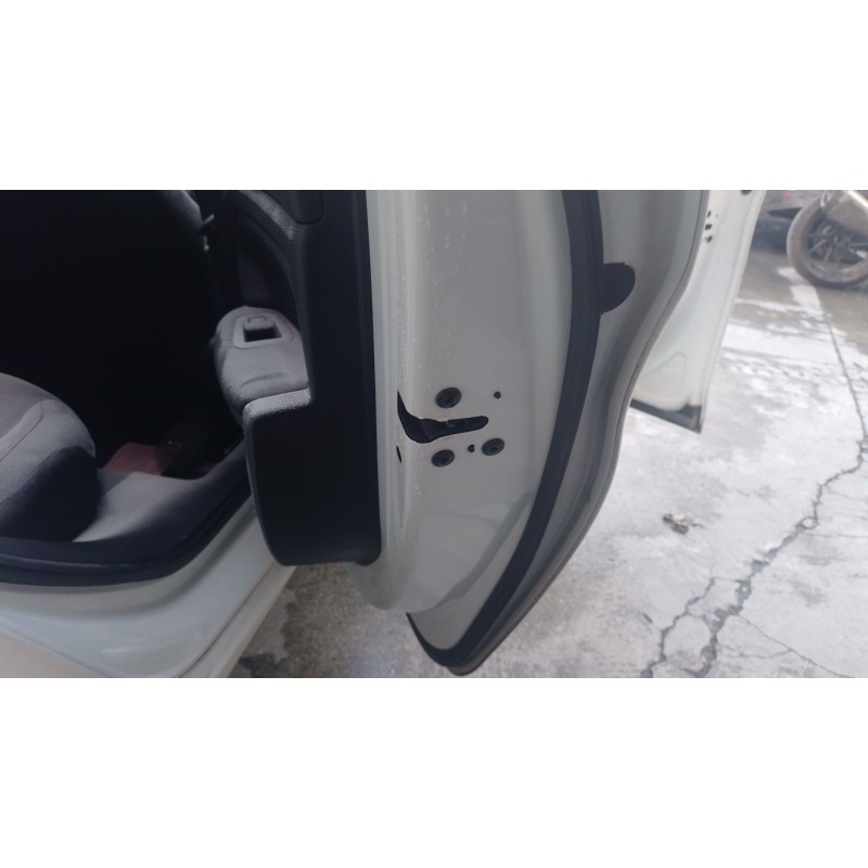 Recambio de cerradura puerta trasera derecha para peugeot 308 ii (lb_, lp_, lw_, lh_, l3_) 1.6 hdi 100 referencia OEM IAM   