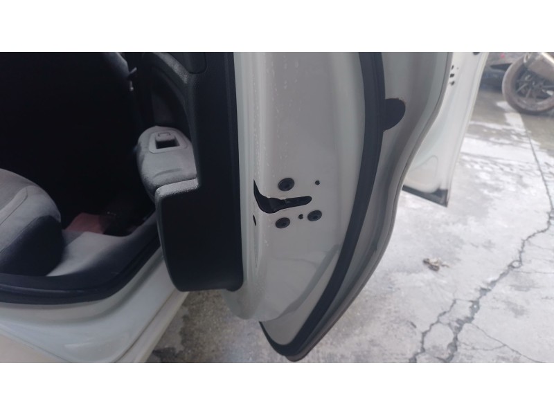 Recambio de cerradura puerta trasera derecha para peugeot 308 ii (lb_, lp_, lw_, lh_, l3_) 1.6 hdi 100 referencia OEM IAM   