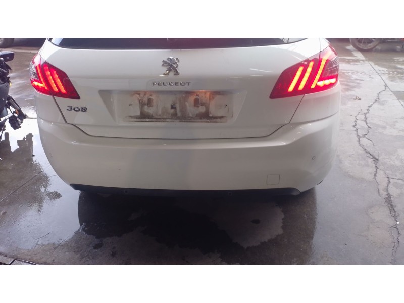 Recambio de refuerzo paragolpes trasero para peugeot 308 ii (lb_, lp_, lw_, lh_, l3_) 1.6 hdi 100 referencia OEM IAM   