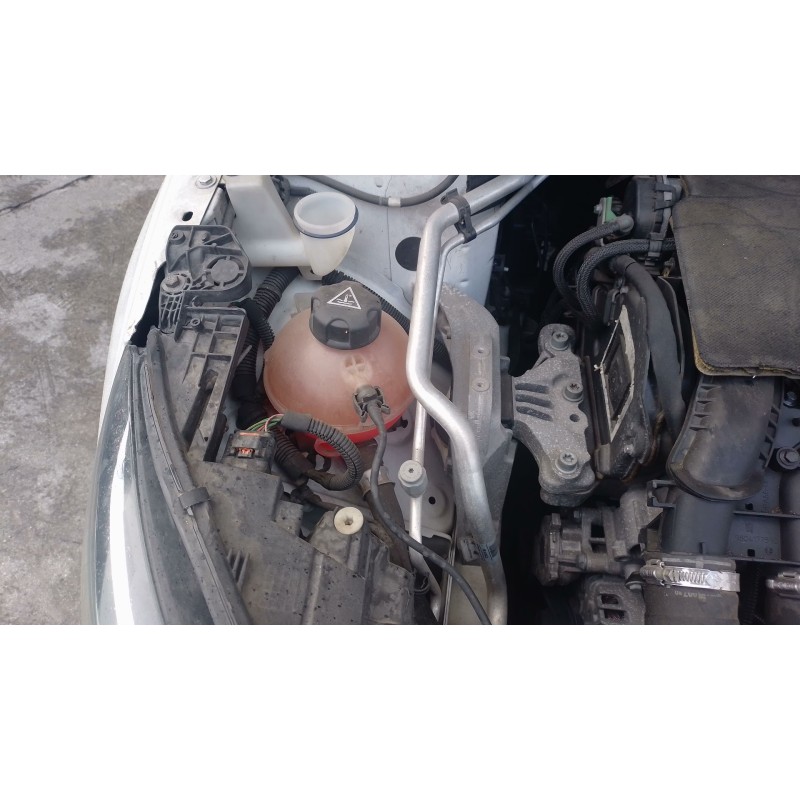 Recambio de deposito expansion para peugeot 308 ii (lb_, lp_, lw_, lh_, l3_) 1.6 hdi 100 referencia OEM IAM   
