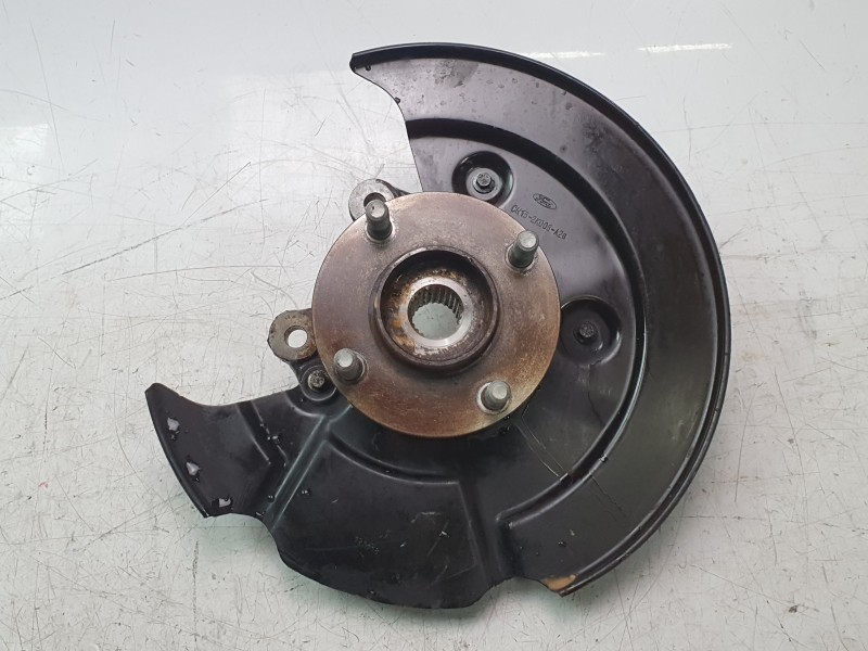 Recambio de mangueta delantera izquierda para ford ecosport 1.0 ecoboost referencia OEM IAM 2050612  