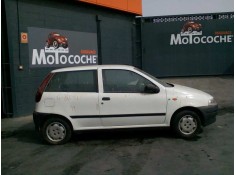 fiat punto berlina (176) del año 1990