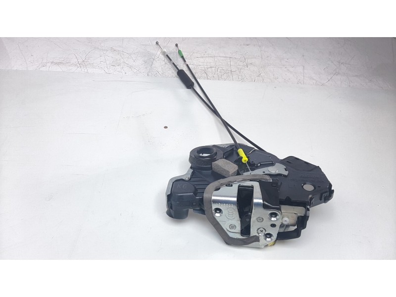 Recambio de cerradura puerta delantera izquierda para lexus nx 2.5 16v cat (híbrido) referencia OEM IAM 6904078010  