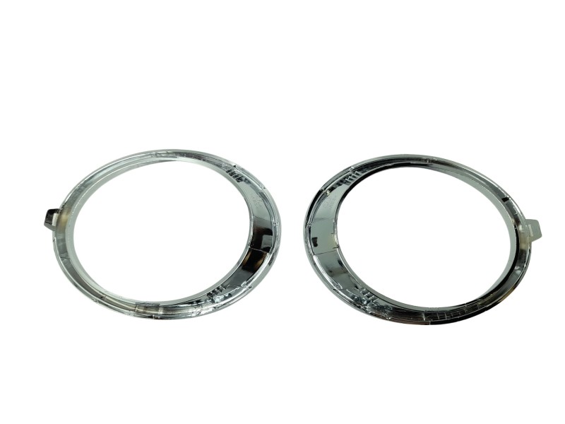 Recambio de moldura para renault kadjar (ha_, hl_) 1.6 dci 130 4x4 referencia OEM IAM 261528900R 107180517 107180517 , 583100H ,