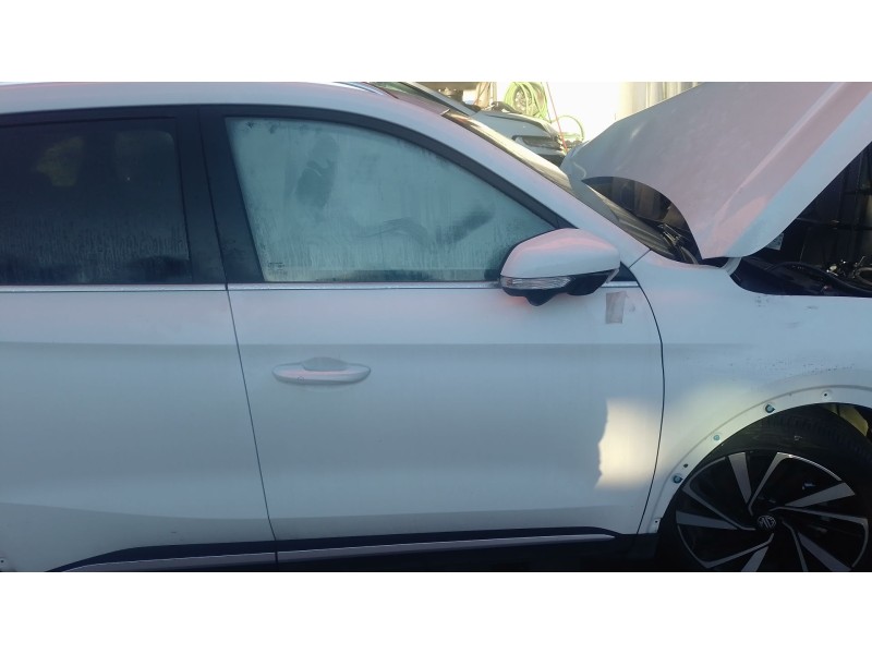 Recambio de puerta delantera derecha para mg zs 1.5 hybrid+ referencia OEM IAM   