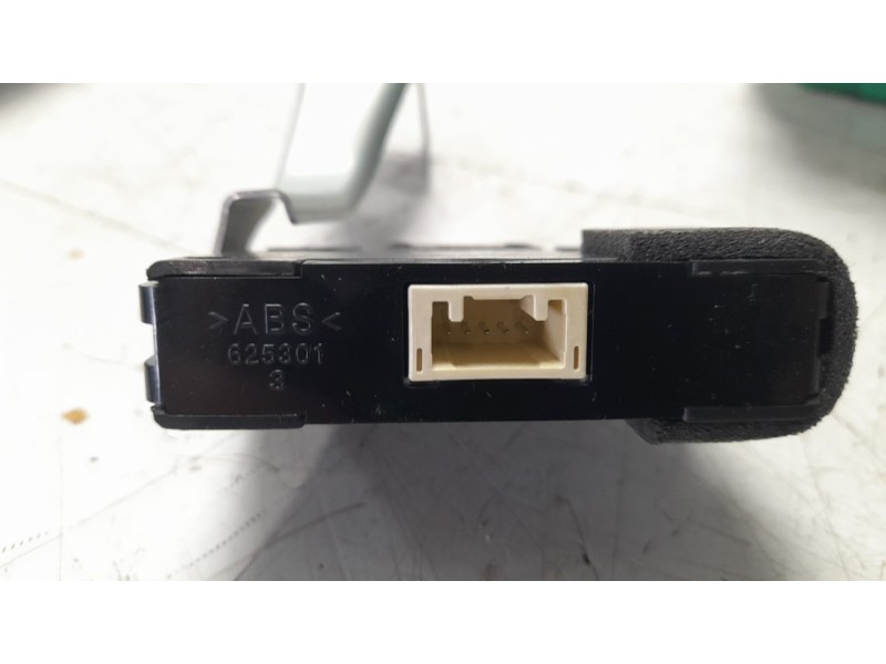 Recambio de modulo electronico para toyota prius+ advance referencia OEM IAM 625680000  