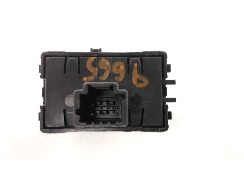Recambio de interruptor para dacia dokker ambiance referencia OEM IAM 253503244R  