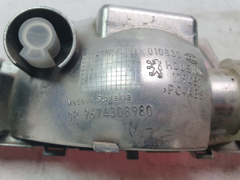 Recambio de piloto trasero central para opel corsa f (p2jo) corsa-e (68) referencia OEM IAM 9674308980  