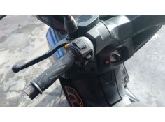 Recambio de piña luces izquierda para mitt 330 gts 330 gts referencia OEM IAM   