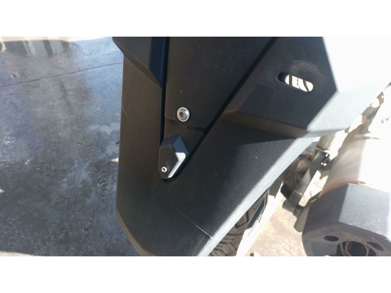 Recambio de portamatriculas para mitt 330 gts 330 gts referencia OEM IAM   