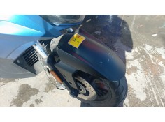 Recambio de guardabarros para mitt 330 gts 330 gts referencia OEM IAM   