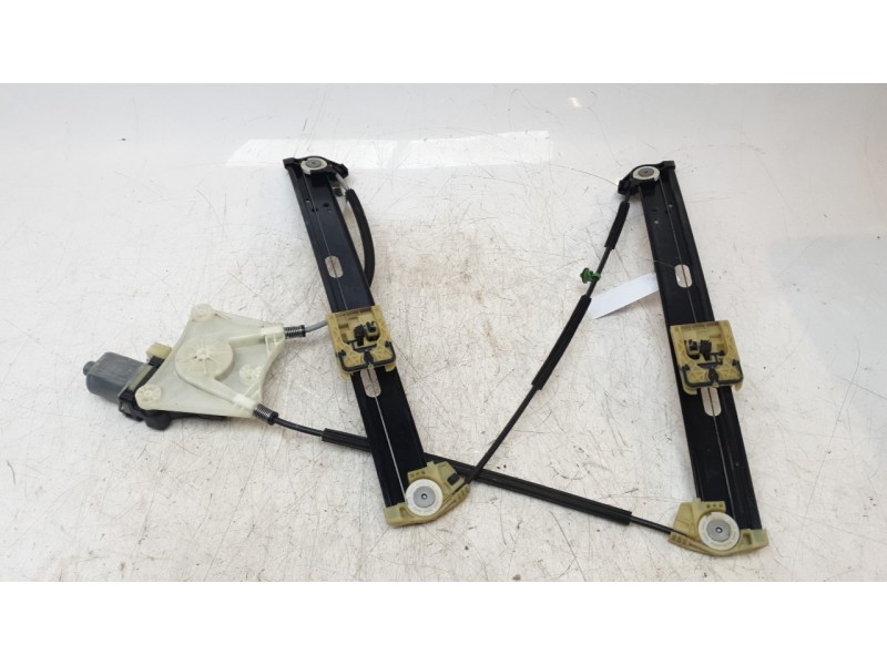 Recambio de elevalunas delantero derecho para volkswagen t-roc (a11, d11) 2.0 tdi referencia OEM IAM 2GA837462F  113190