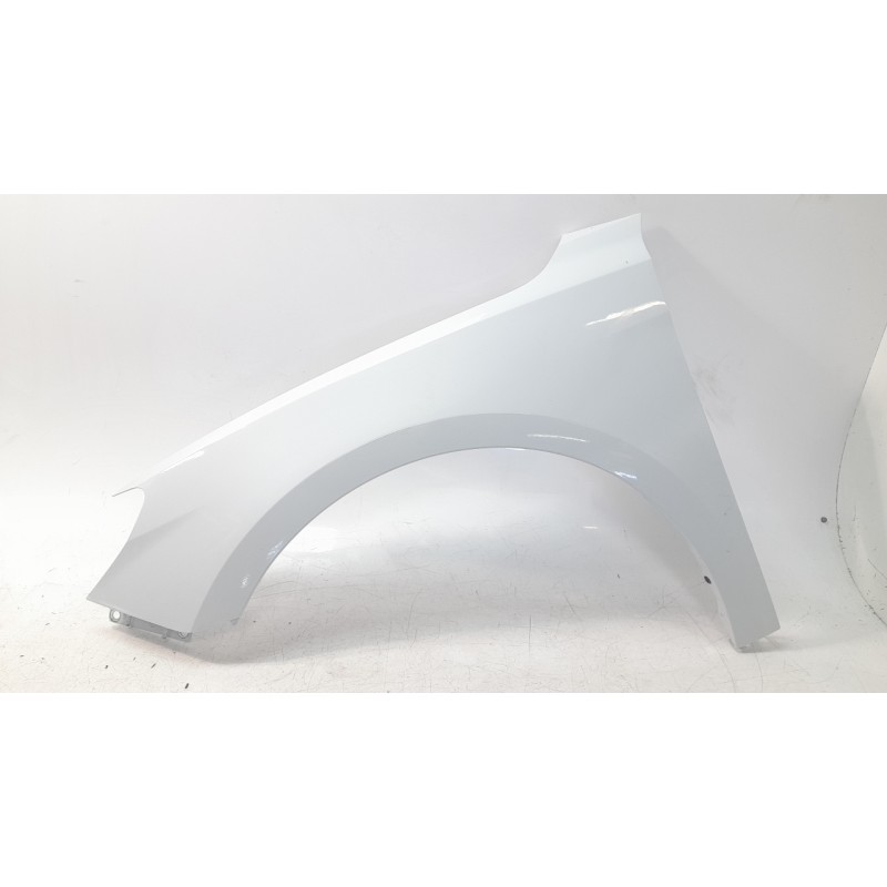 Recambio de aleta delantera izquierda para audi a1 sportback (gba) 30 tfsi referencia OEM IAM 82A821021  109024012 AD1243004