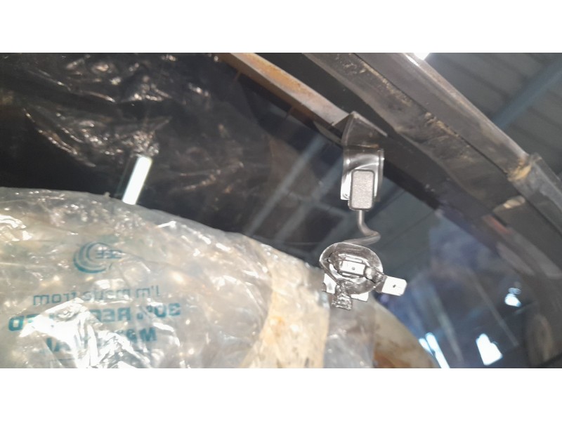 Recambio de techo electrico para tesla model 3 (5yj3) ev referencia OEM IAM 147292598C  