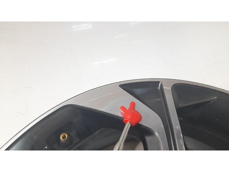 Recambio de llanta para kia xceed 1.0 t-gdi 74 kw (100 cv) referencia OEM IAM 52910J7700  