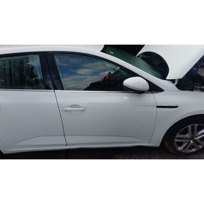 Recambio de puerta delantera derecha para renault megane iv hatchback (b9a/m/n_) 1.5 blue dci 115 (b9a6) referencia OEM IAM   