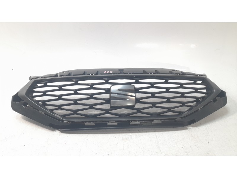 Recambio de rejilla paragolpes central para seat leon sportstourer (kl8, kld) 2.0 tdi referencia OEM IAM 5FA853651G  