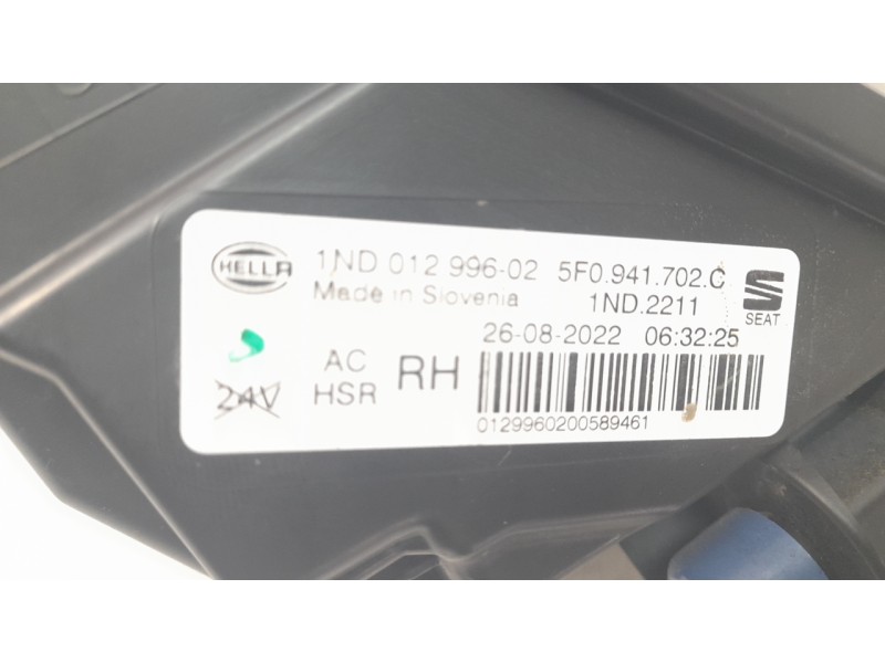 Recambio de faro antiniebla derecho para seat leon sportstourer (kl8, kld) 2.0 tdi referencia OEM IAM 5F0941702C 1ND01299602 101