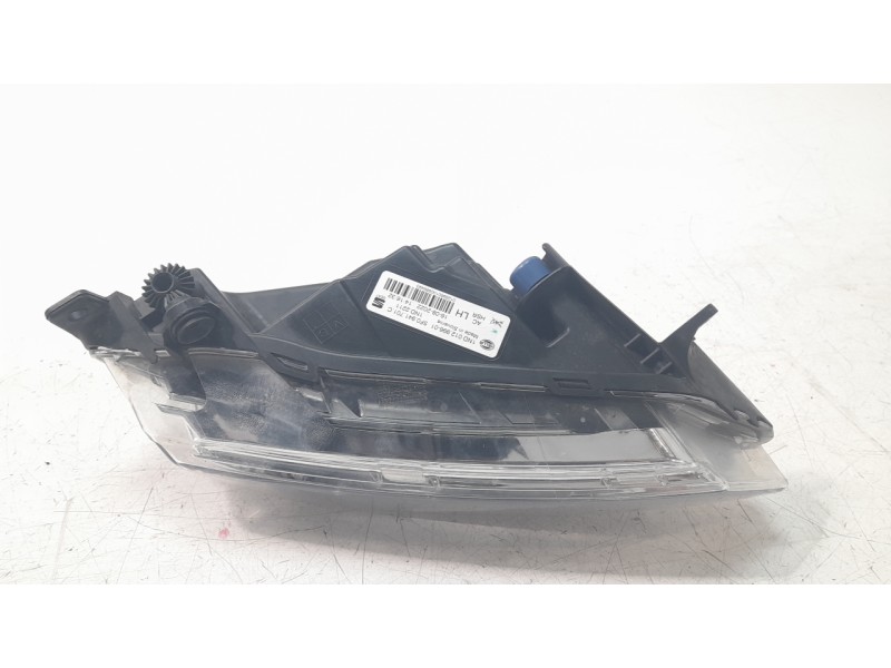 Recambio de faro antiniebla izquierdo para seat leon sportstourer (kl8, kld) 2.0 tdi referencia OEM IAM 5F0941701C  