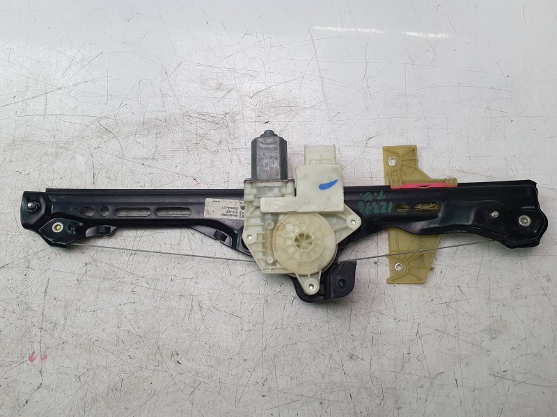 Recambio de elevalunas trasero derecho para citroën c4 picasso ii 1.6 bluehdi 120 referencia OEM IAM 9826076480  