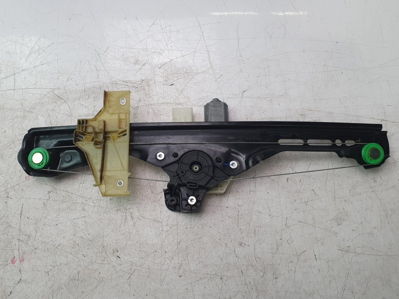 Recambio de elevalunas trasero derecho para citroën c4 picasso ii 1.6 bluehdi 120 referencia OEM IAM 9826076480  