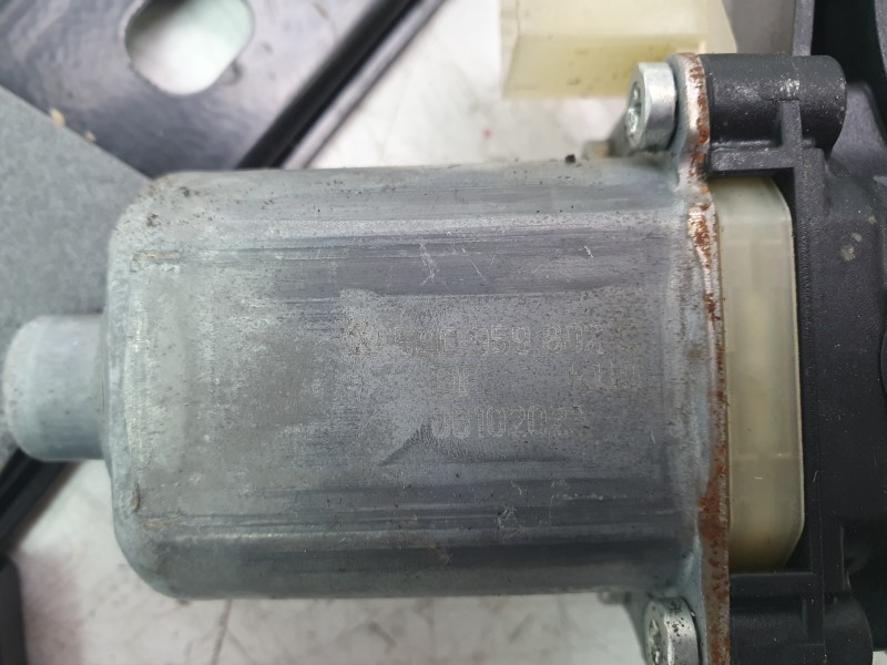 Recambio de elevalunas delantero izquierdo para audi q3 sportback (f3n) 40 tdi quattro referencia OEM IAM 83A837461  