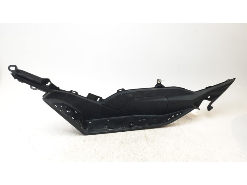 Recambio de moldura para honda pcx 125 pcx 125 referencia OEM IAM 64321K1ZJ101  